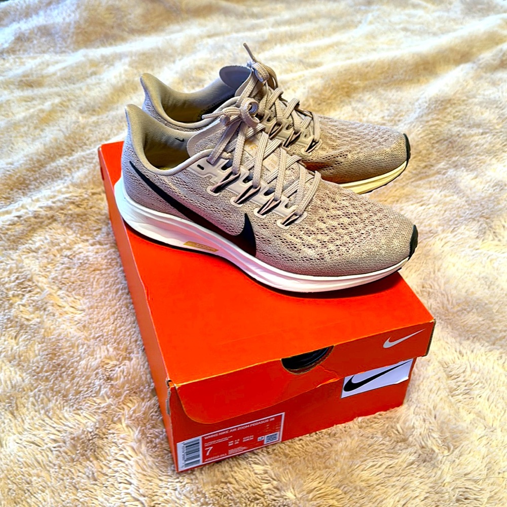 Nike Air Zoom Pegasus 36 for Women